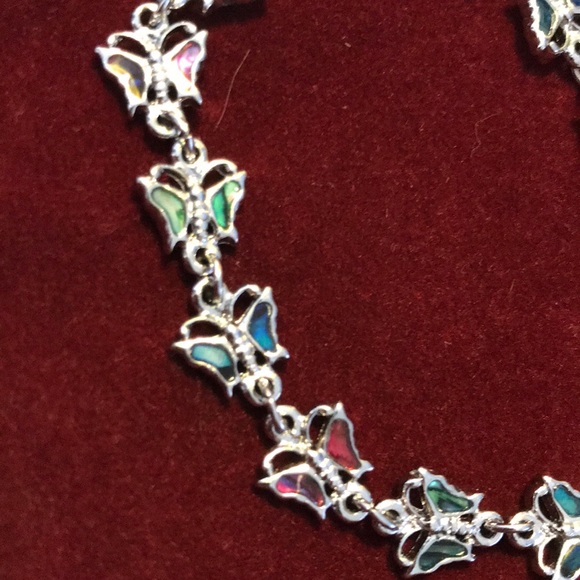 Butterfly abalone shell bracelet - Picture 2 of 3